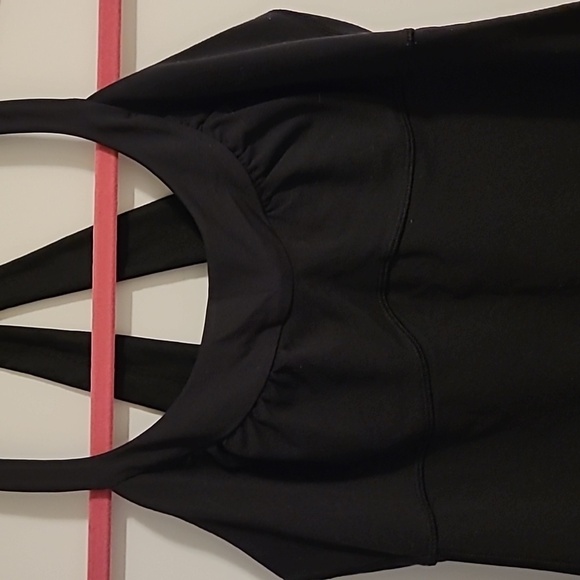 Lululemon Scoop Me Up tank - Picture 2 of 6